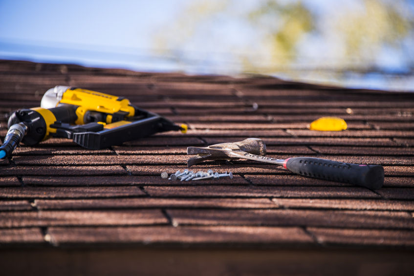 roof repairing tools